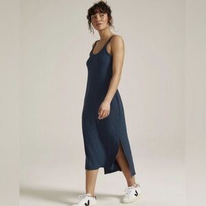 Beyond YogaBeyond Yoga Featherweight Resort Dress - Navy - Sleeveless Size: XS